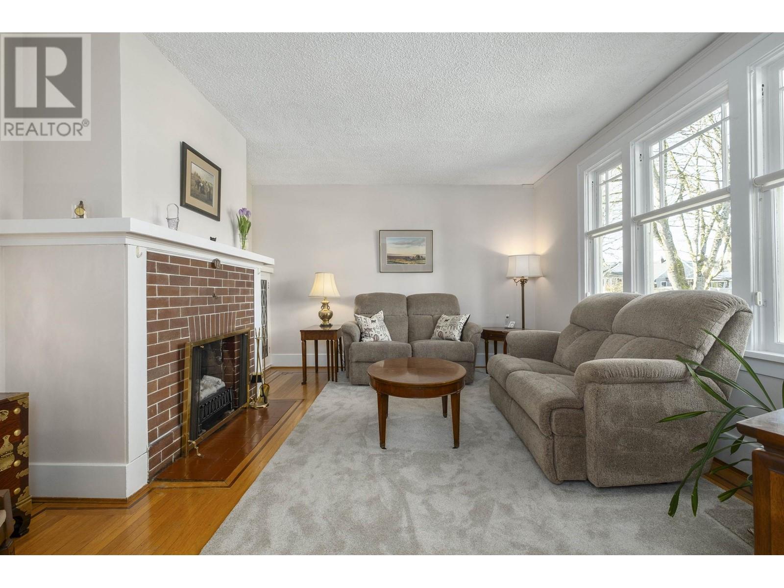 Property at 3584 W 22ND AVENUE image 4