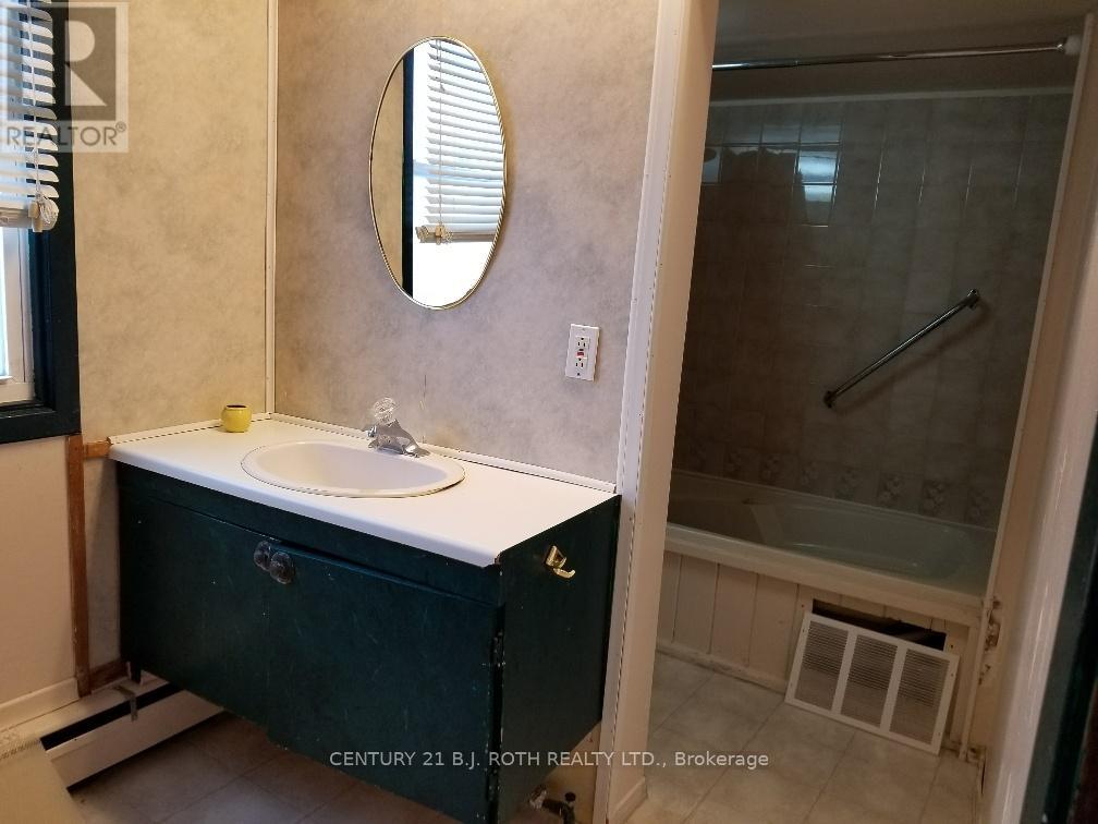 2925 Old Barrie Road E, Orillia, Ontario  L3V 6H1 - Photo 20 - S9392226