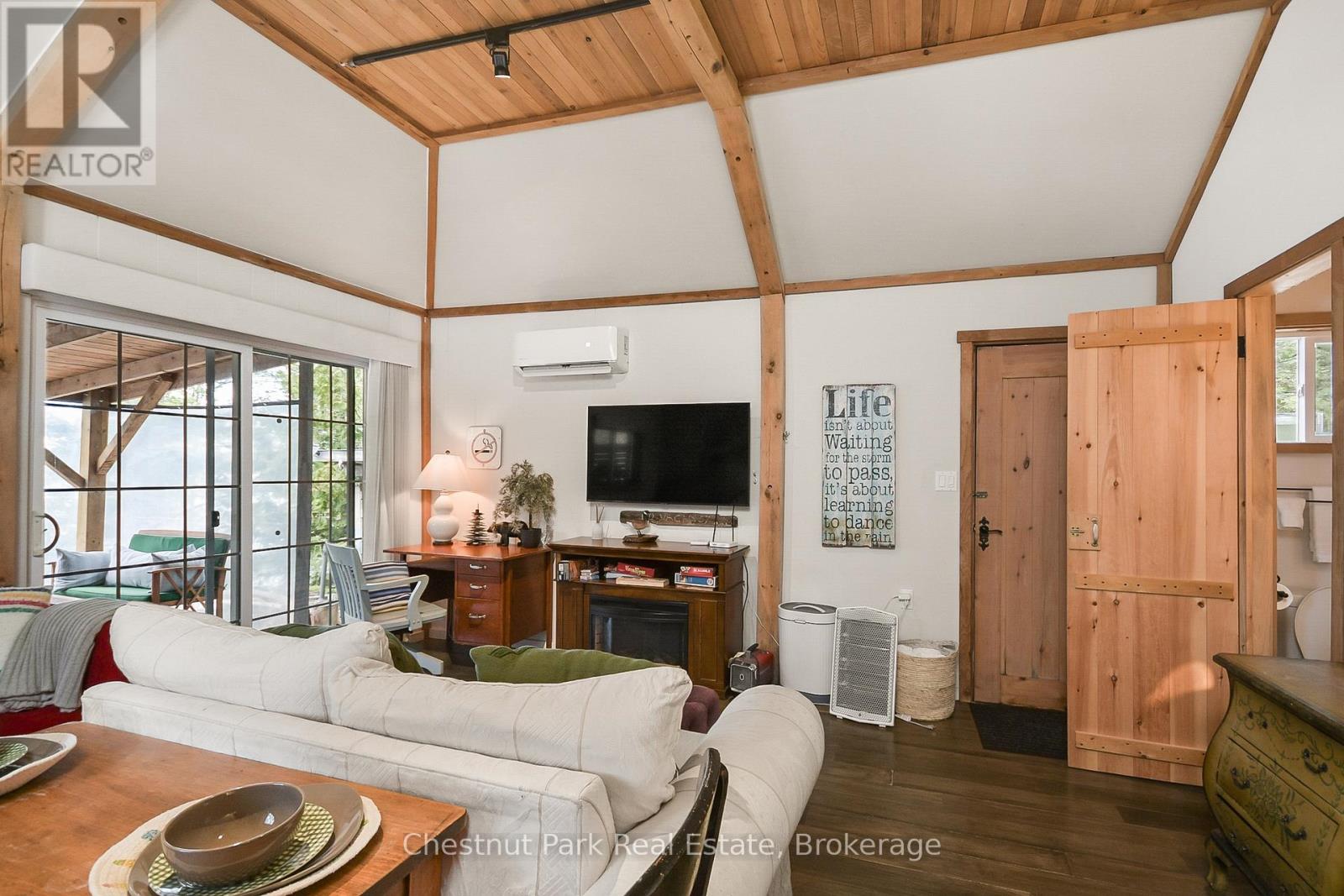 23 Glenn Burney Road, Seguin, Ontario  P2A 2W8 - Photo 38 - X12091847