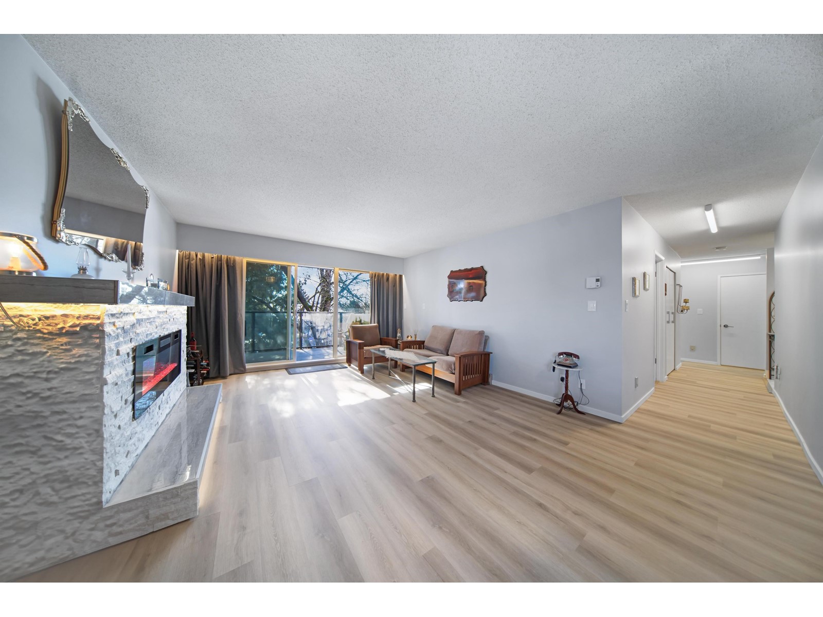 Property at 203 32040 PEARDONVILLE ROAD image 5
