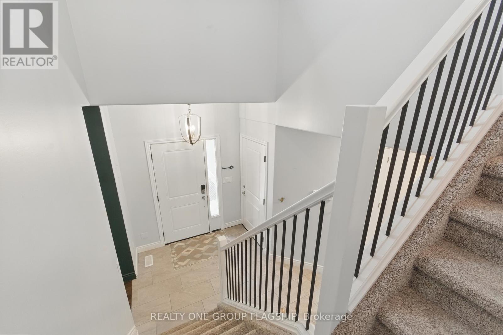 16 Peachwood Drive, Kingsville, Ontario  N9Y 4G5 - Photo 12 - X12094456