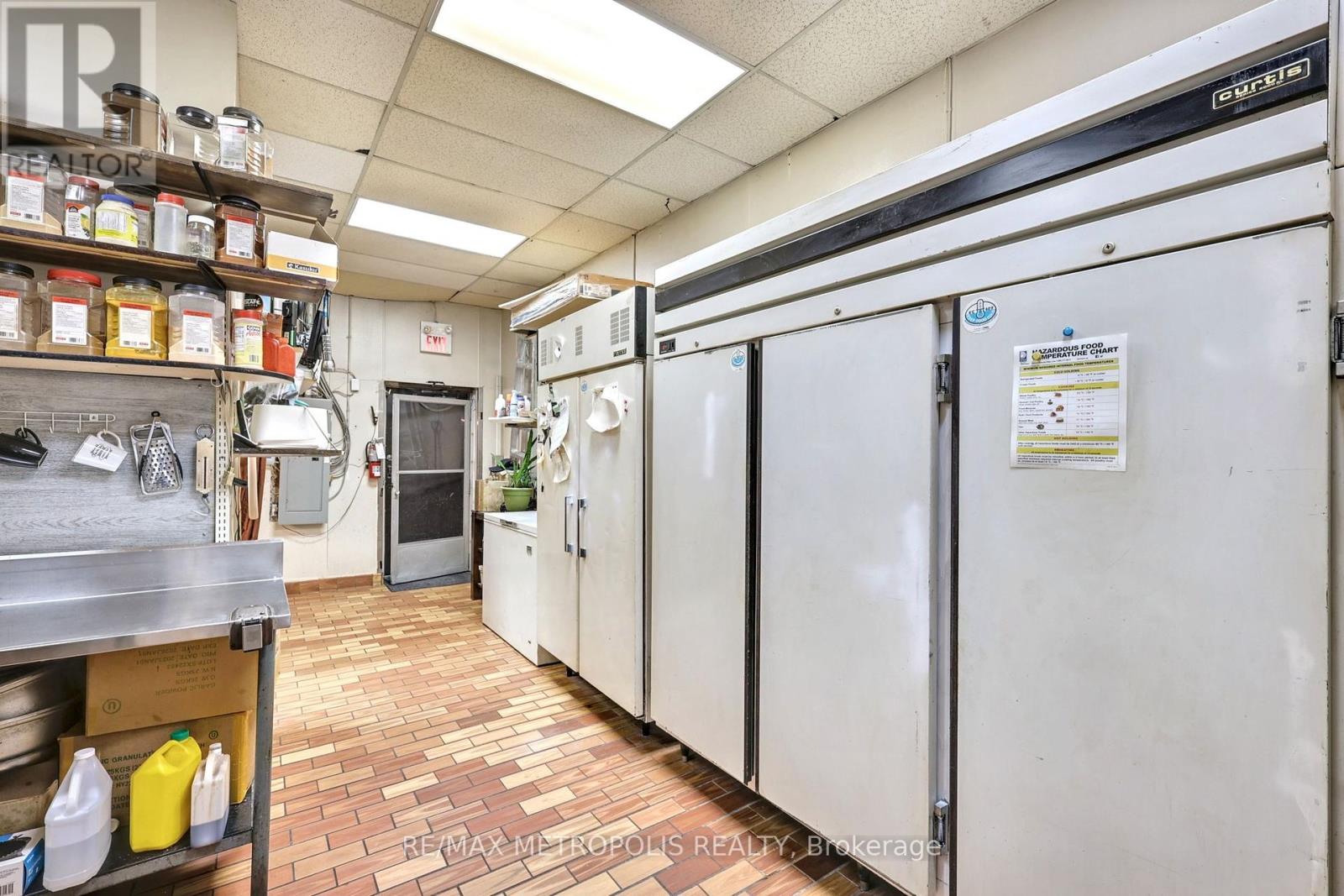 F5 - 1051 Simcoe Street N, Oshawa, Ontario  L1G 4S1 - Photo 20 - E12092212