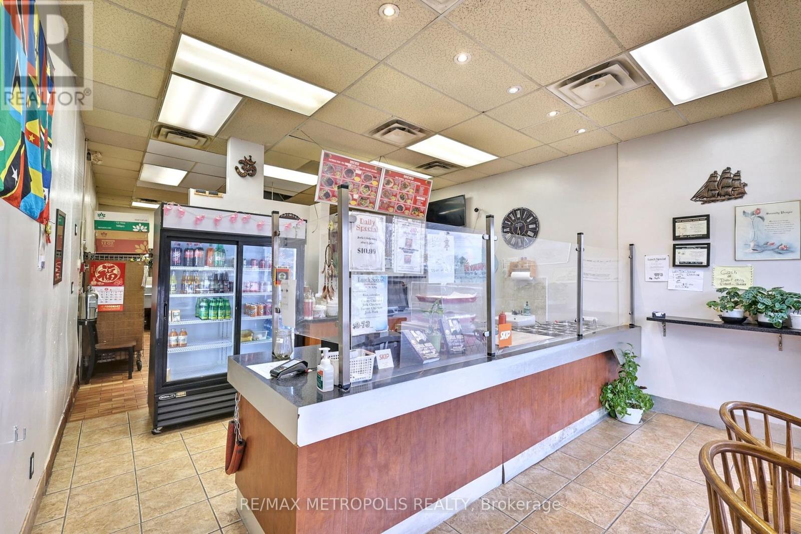 F5 - 1051 Simcoe Street N, Oshawa, Ontario  L1G 4S1 - Photo 8 - E12092212