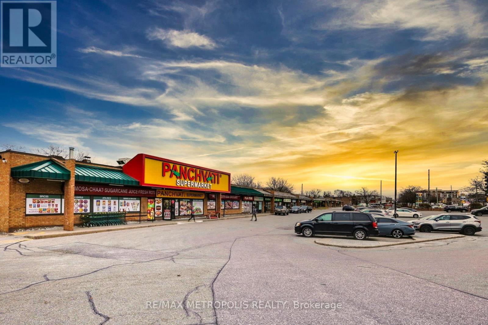 F5 - 1051 Simcoe Street N, Oshawa, Ontario  L1G 4S1 - Photo 3 - E12092212