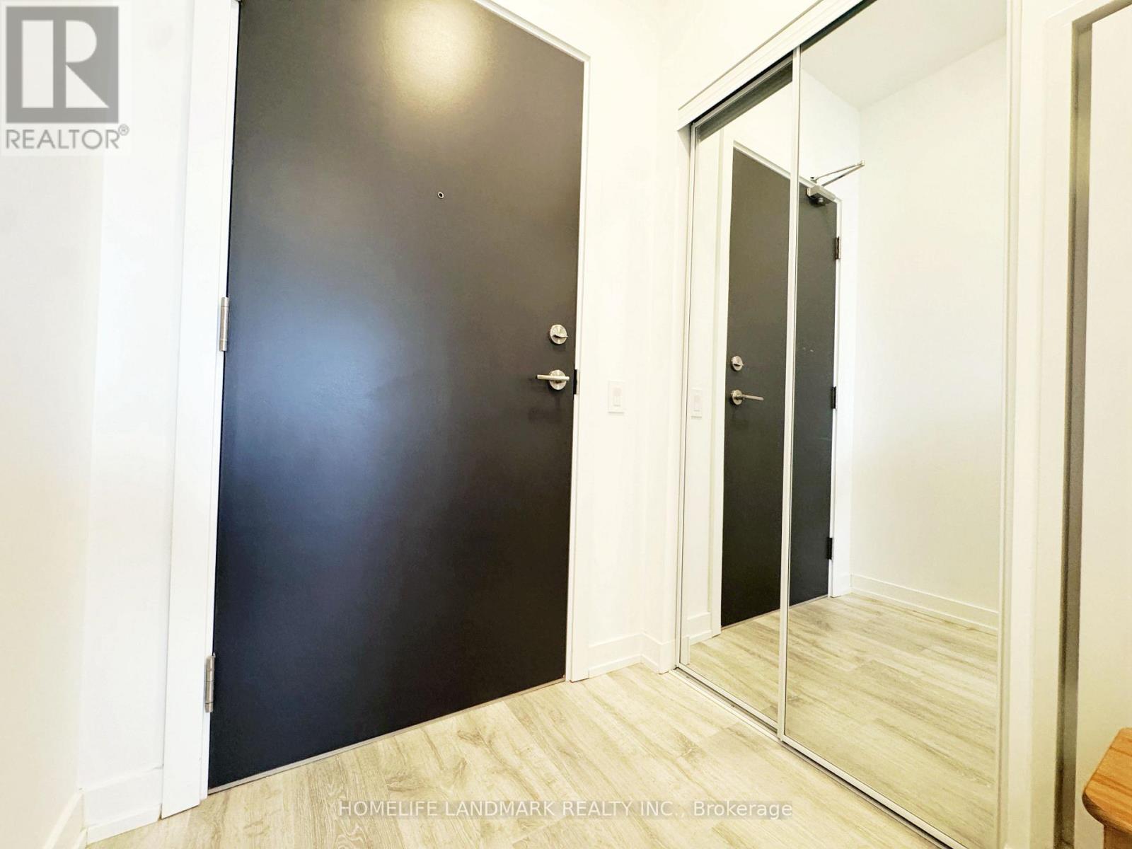 1205 - 7 Golden Lion Heights, Toronto, Ontario  M2M 0C1 - Photo 2 - C12094495