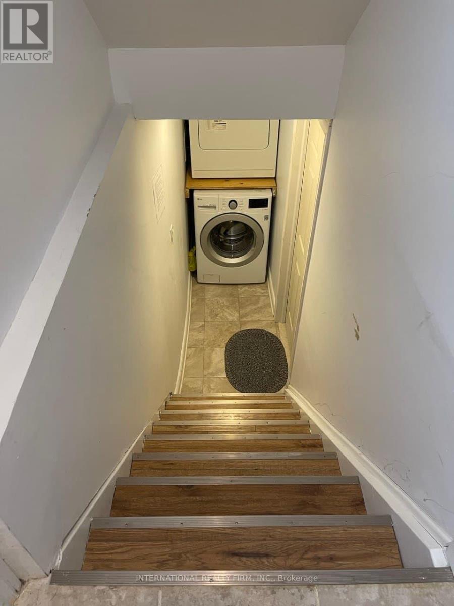Basement - 16 Constellation Crescent, Richmond Hill, Ontario  L4C 8J7 - Photo 2 - N12094494