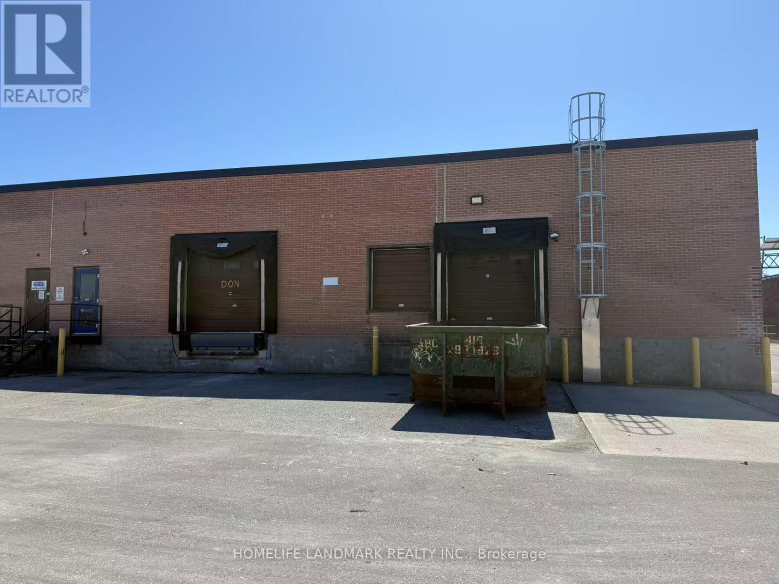 570 Denison Street, Markham, Ontario  L3R 1B9 - Photo 3 - N12079932