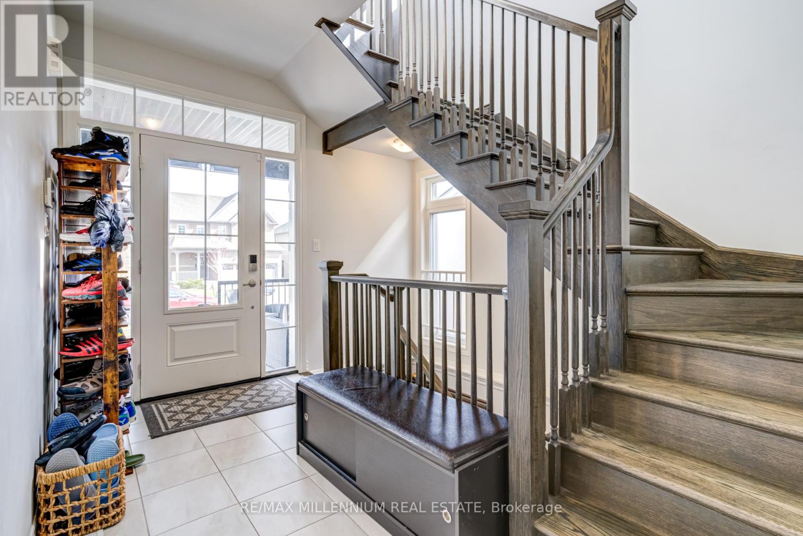3597 Carolinia Court, Fort Erie, Ontario  L0S 1N0 - Photo 6 - X12094506
