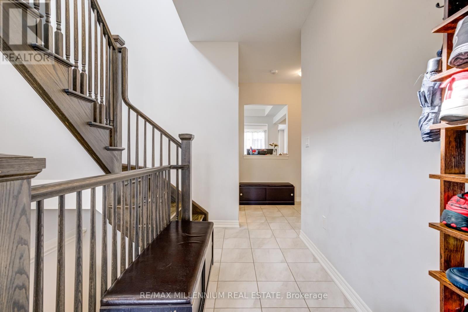 3597 Carolinia Court, Fort Erie, Ontario  L0S 1N0 - Photo 7 - X12094506