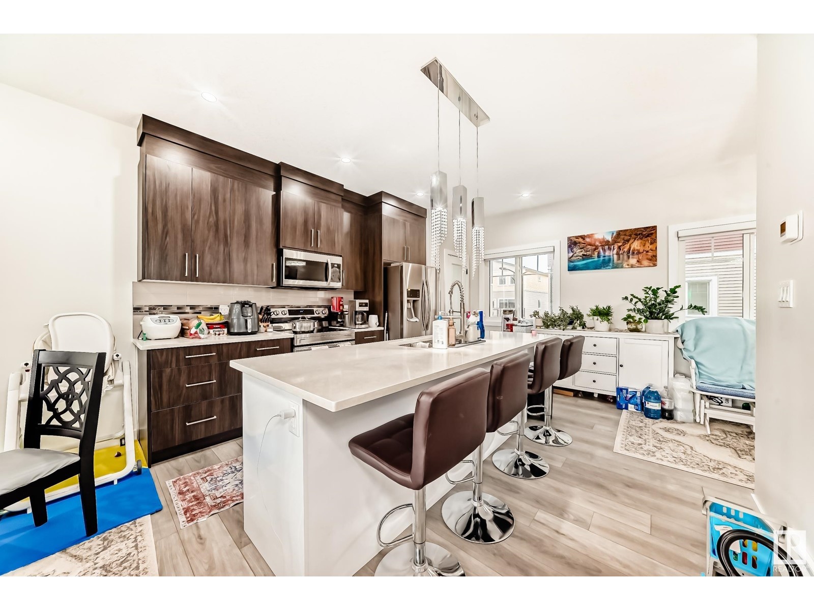 Property at #8 2803 14 AV NW NW image 2
