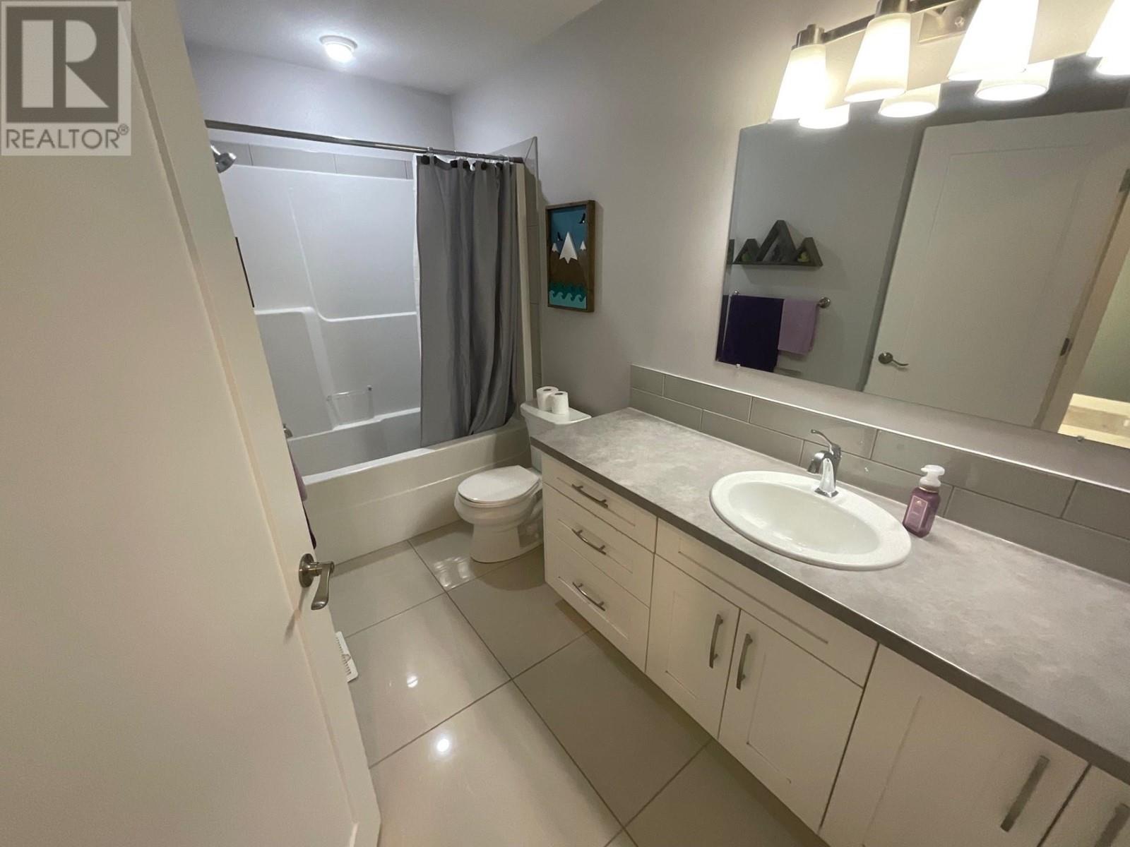 9203 102 Avenue, Fort St. John, British Columbia  V1J 0J9 - Photo 18 - R2953079