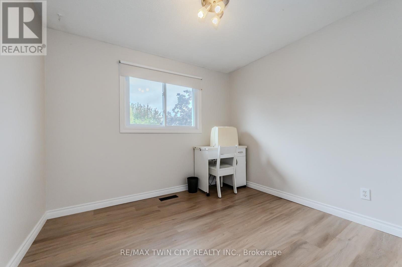 136 St Jerome Crescent, Kitchener, Ontario  N2C 2L2 - Photo 25 - X12094522