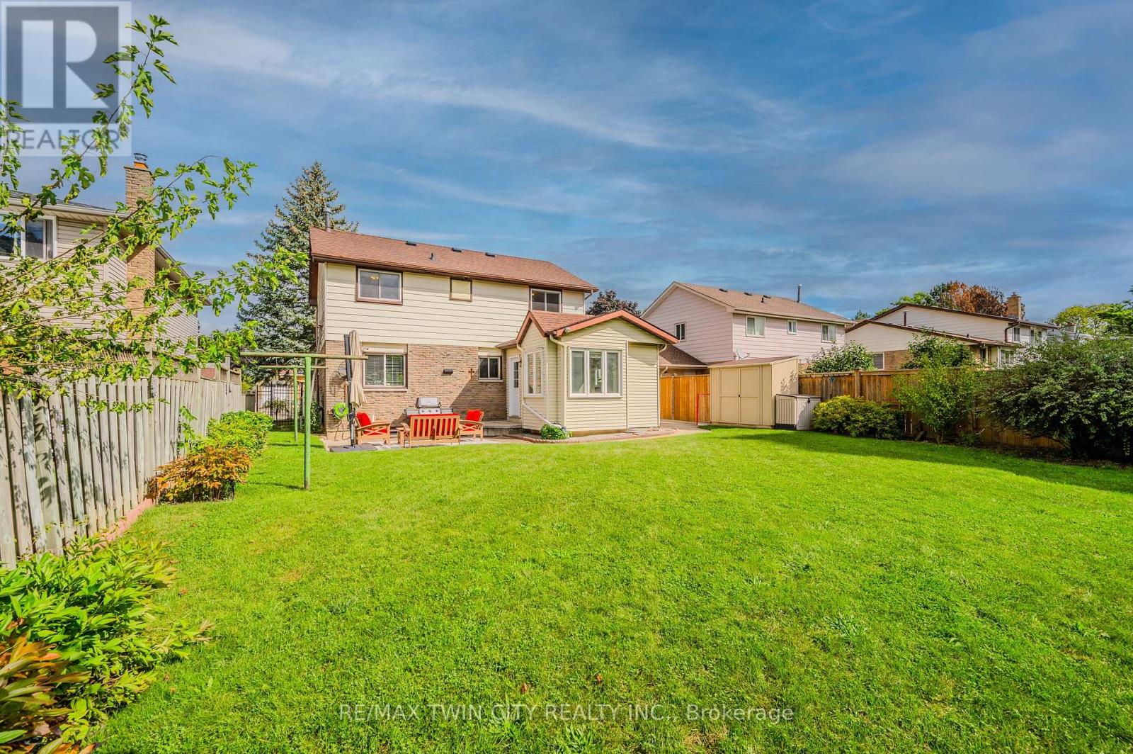 136 St Jerome Crescent, Kitchener, Ontario  N2C 2L2 - Photo 42 - X12094522