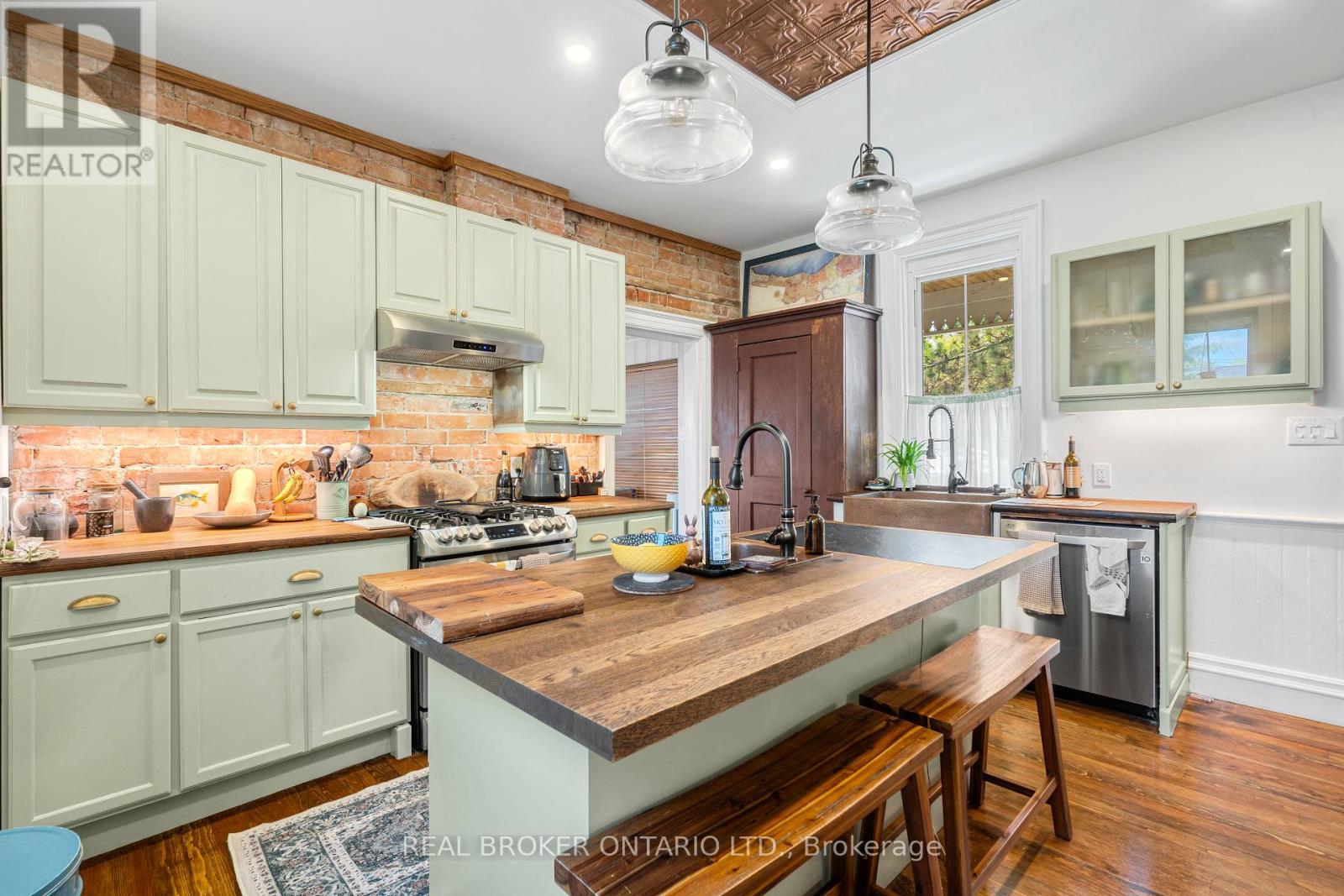 74 Lake Avenue W, Carleton Place, Ontario  K7C 1L6 - Photo 16 - X12094529