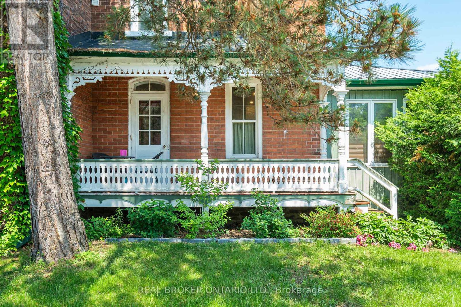 74 Lake Avenue W, Carleton Place, Ontario  K7C 1L6 - Photo 35 - X12094529