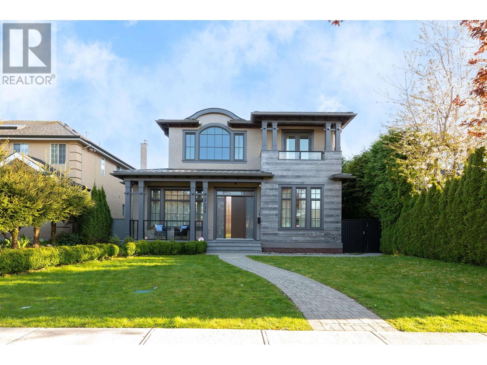 Property at 2638 W 22ND AVENUE image 3