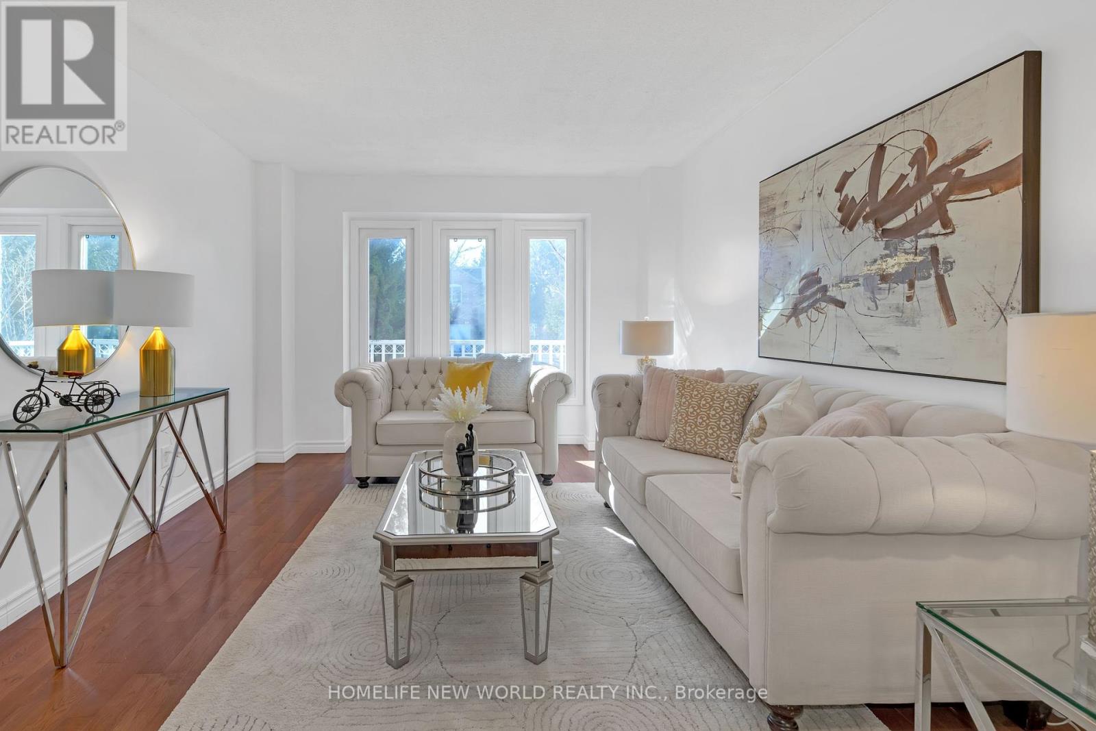 Property at 803 SHANAHAN BOULEVARD image 5