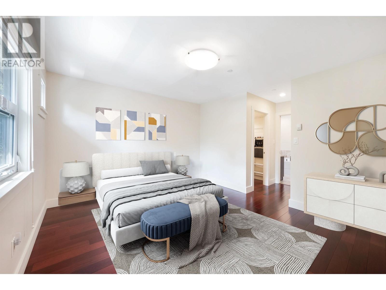 Listing Picture 11 of 19 : 2173 CHARLES STREET, Vancouver / 溫哥華 - 魯藝地產 Yvonne Lu Group - MLS Medallion Club Member