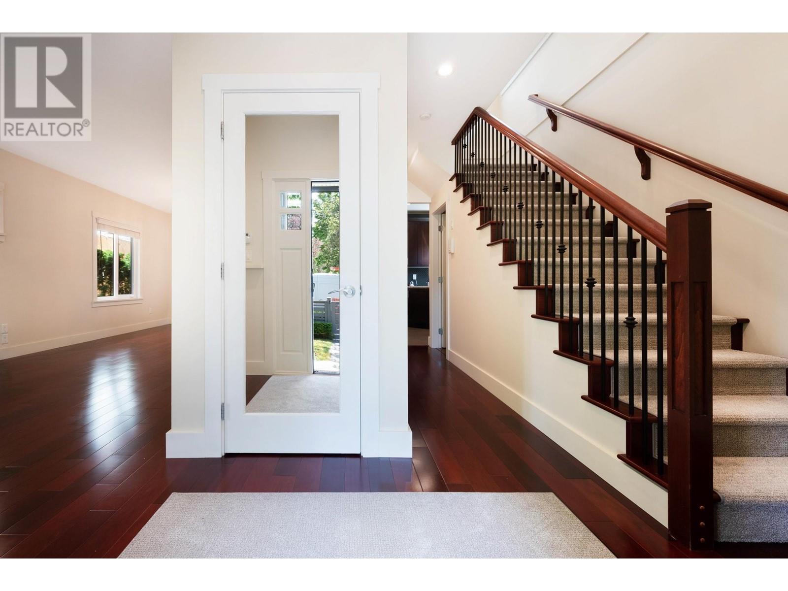 Property at 2173 CHARLES STREET image 4