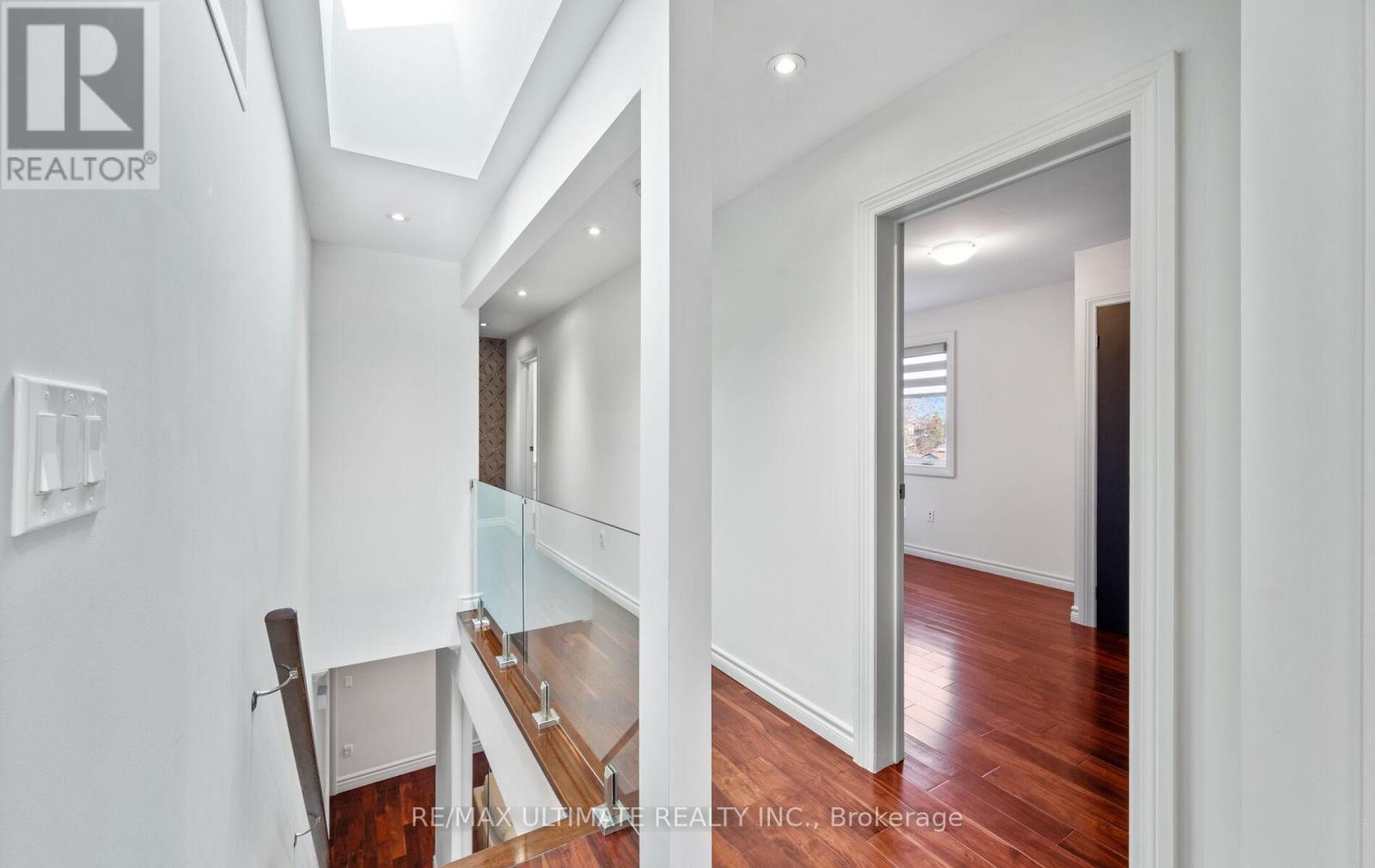 1209 Pharmacy Avenue, Toronto, Ontario  M1R 2H8 - Photo 16 - E12094583