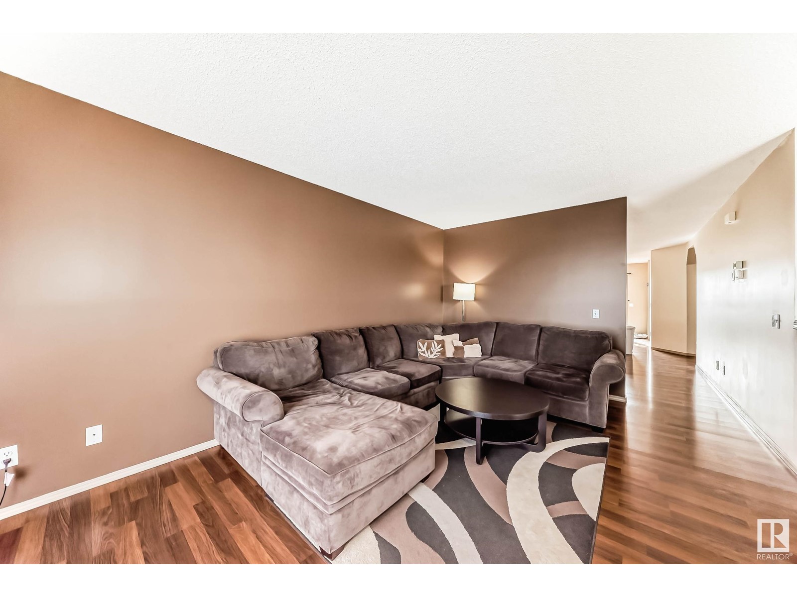 Property at 237 Brookview WY NW image 4