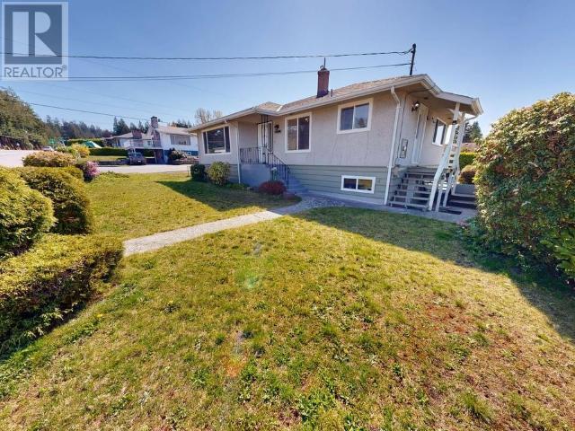 Property at 7228 BARNET STREET image 2