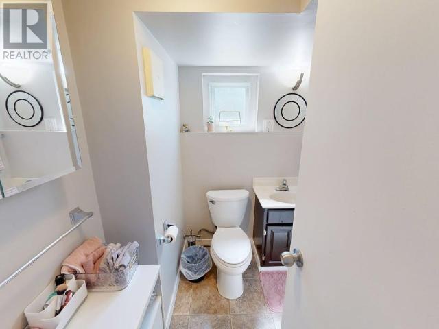 7228 Barnet Street, Powell River, British Columbia   - Photo 27 - 18902