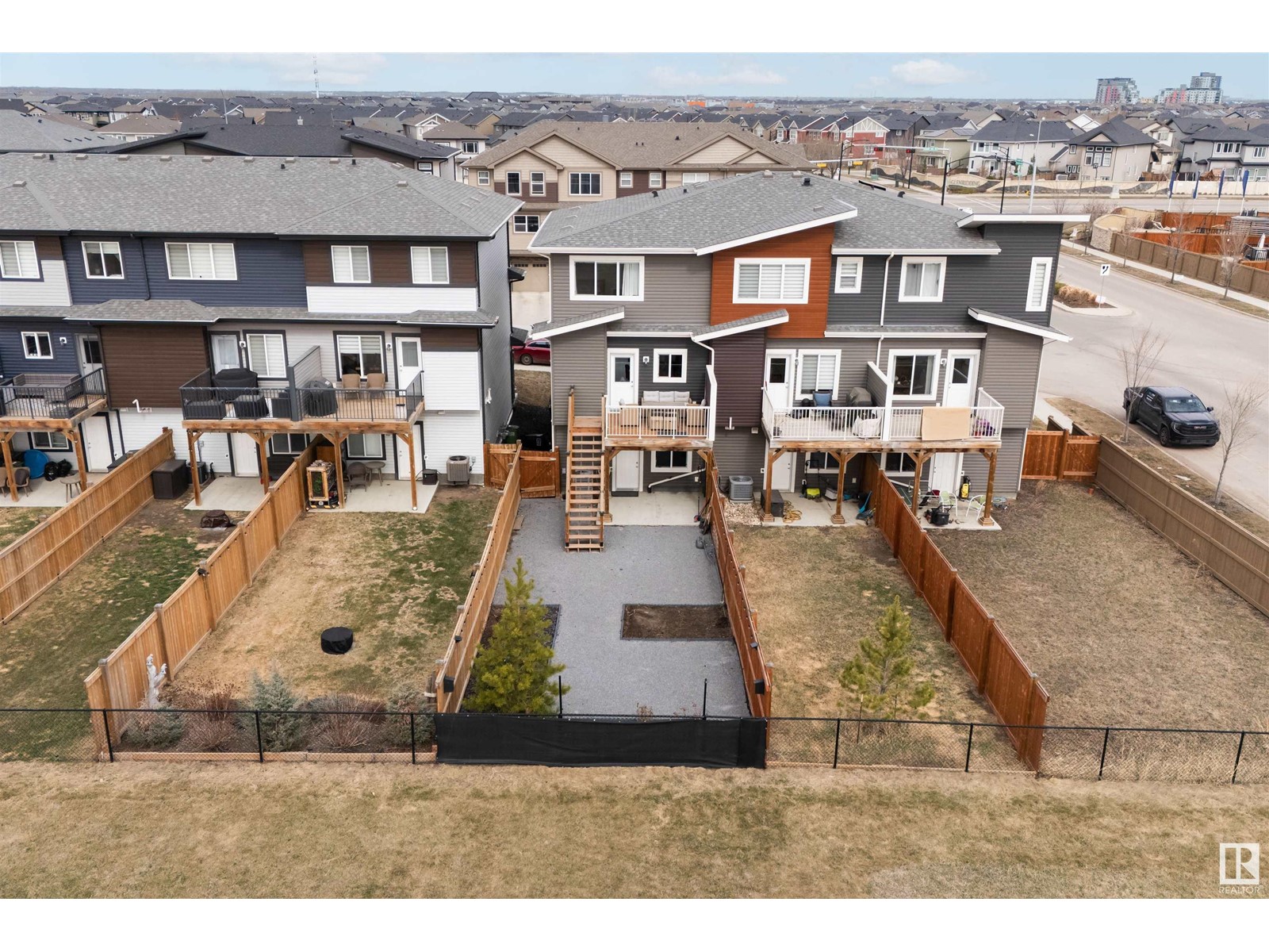 Property at 1507 157 ST SW image 4