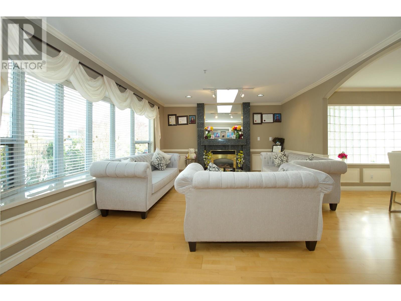 7463 Gladstone Street, Vancouver, British Columbia  V5P 4G9 - Photo 7 - R2989829