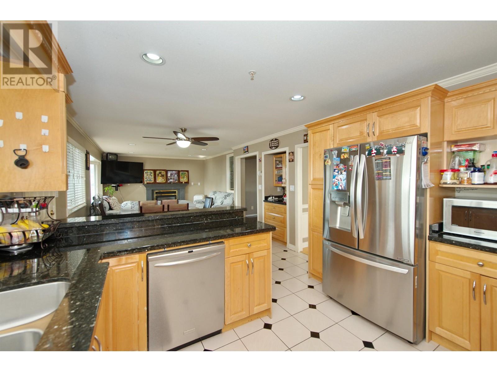 7463 Gladstone Street, Vancouver, British Columbia  V5P 4G9 - Photo 22 - R2989829