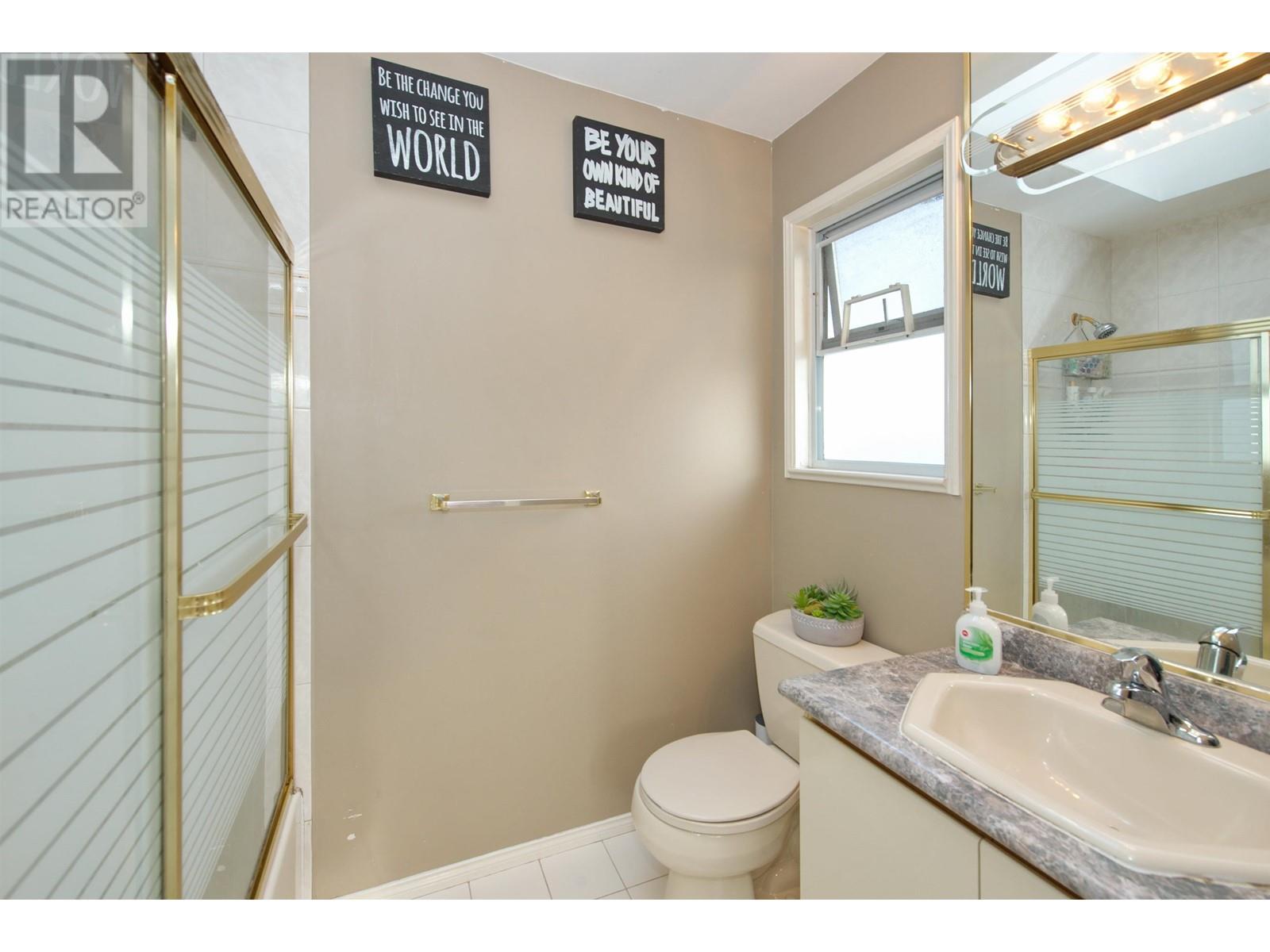 7463 Gladstone Street, Vancouver, British Columbia  V5P 4G9 - Photo 30 - R2989829