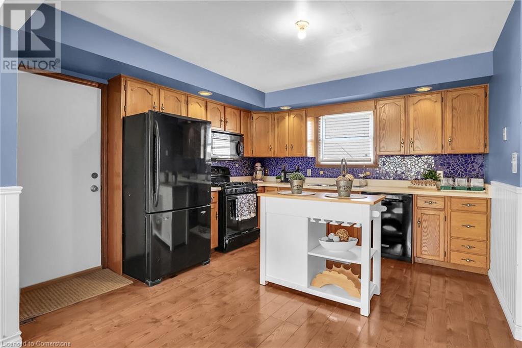 5001 Hillside Drive, Beamsville, Ontario  L3J 0L1 - Photo 6 - 40694432