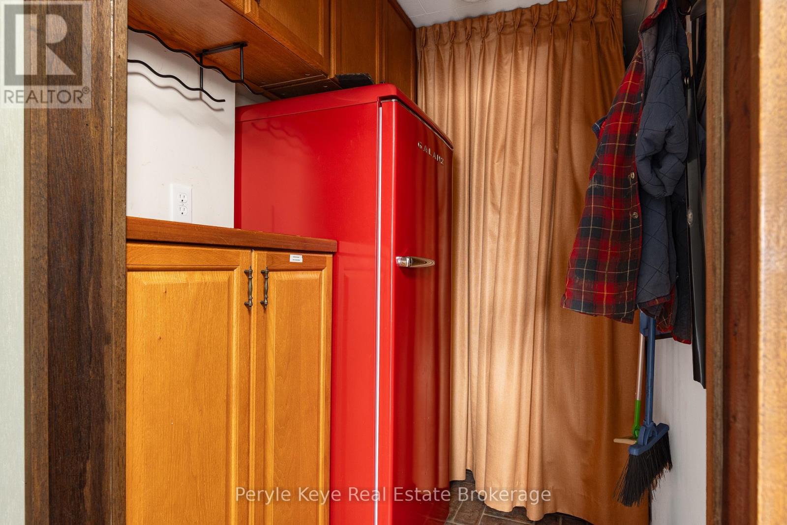 259 South Drive, Huntsville, Ontario  P1H 2J2 - Photo 25 - X12094651