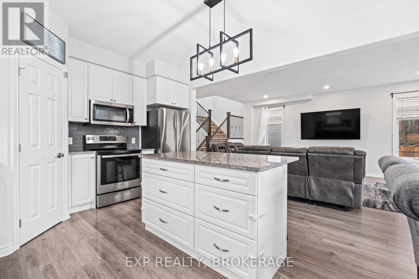 1644 Brookedayle Avenue, Kingston (City Northwest), Ontario  K7P 0S9 - Photo 15 - X12094623