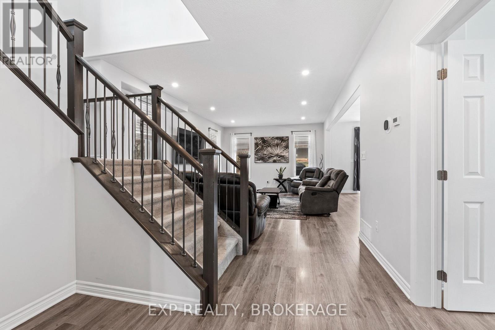 1644 Brookedayle Avenue, Kingston (City Northwest), Ontario  K7P 0S9 - Photo 7 - X12094623