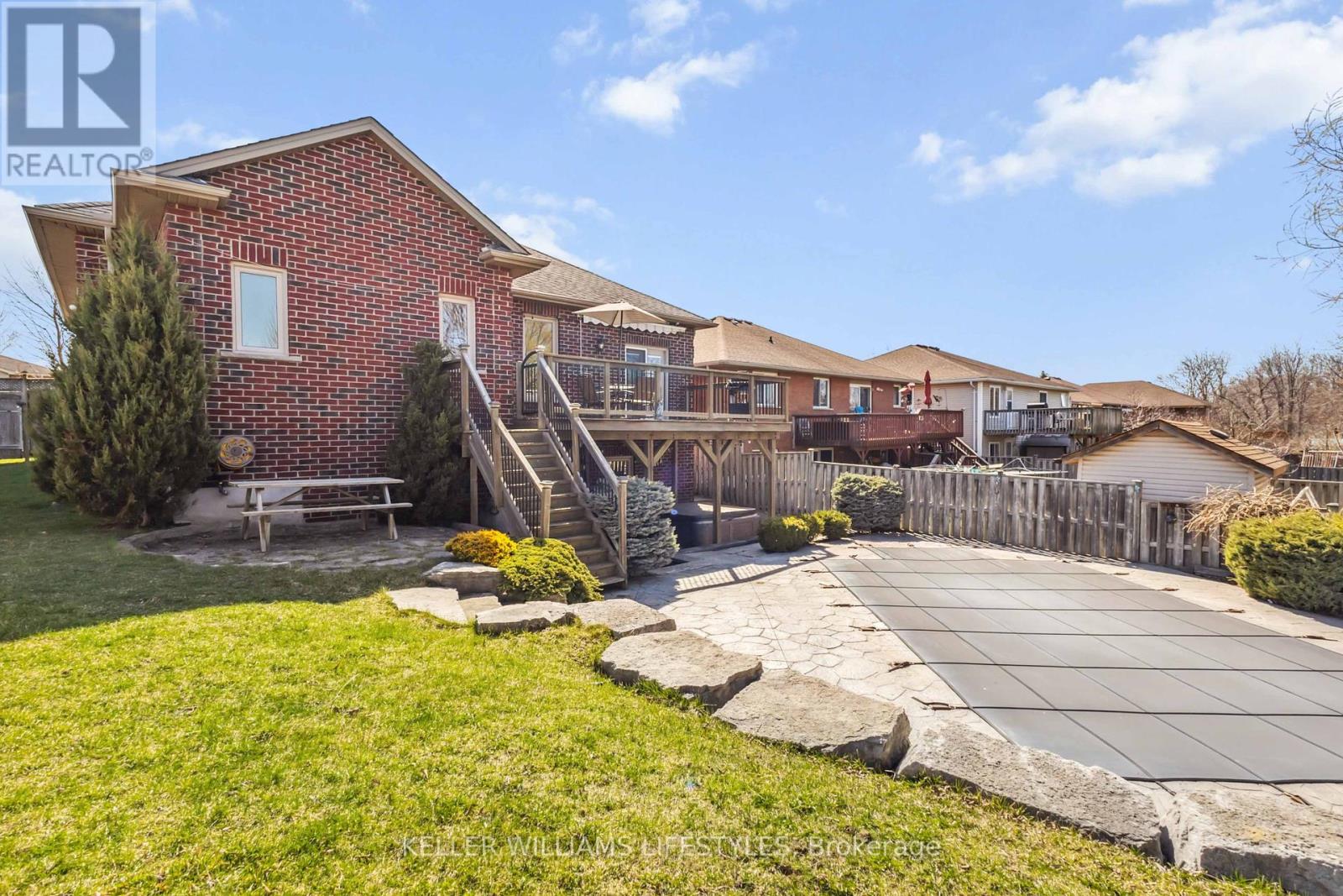 1 Mcgregor Court, St. Thomas, Ontario  N5P 4H7 - Photo 36 - X12094674