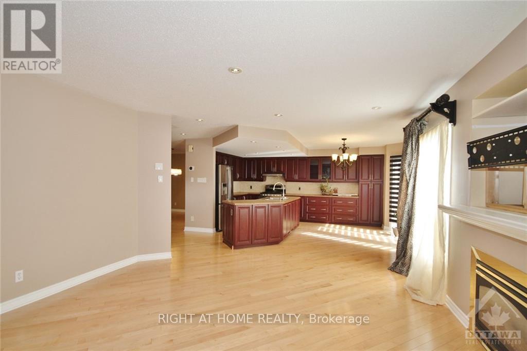 373 Stoneway Drive, Ottawa, Ontario  K2G 6G8 - Photo 13 - X12094613