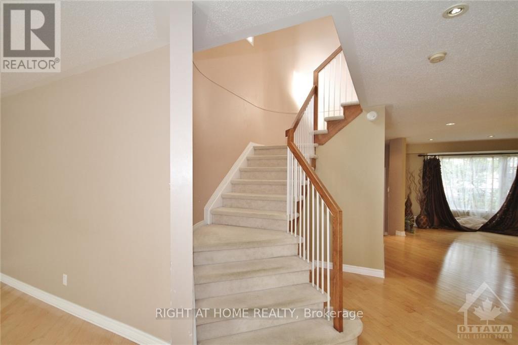 373 Stoneway Drive, Ottawa, Ontario  K2G 6G8 - Photo 14 - X12094613