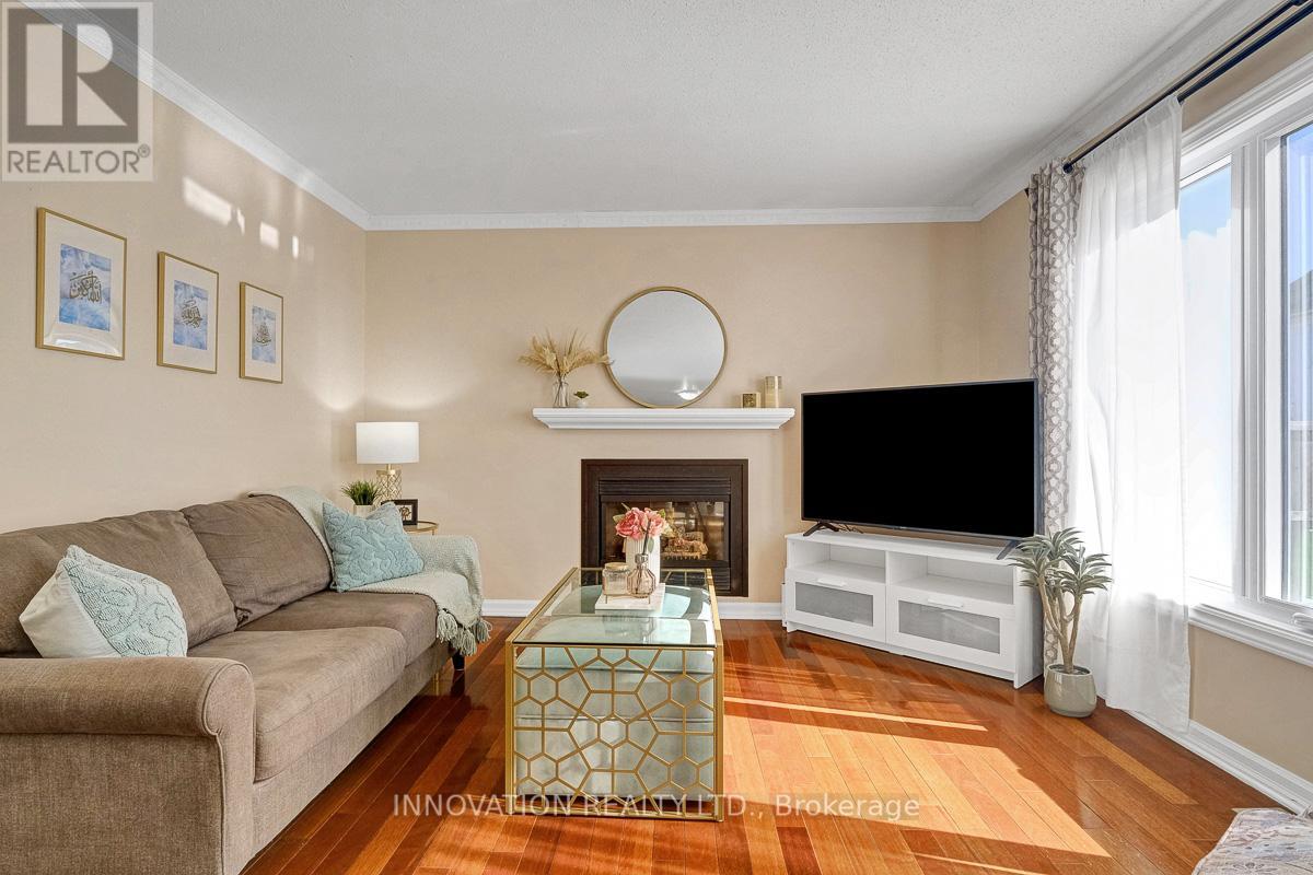 36 Mersey Drive, Ottawa, Ontario  K2K 3A7 - Photo 12 - X12094668