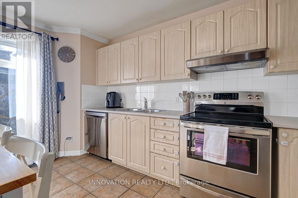 36 Mersey Drive, Ottawa, Ontario  K2K 3A7 - Photo 17 - X12094668