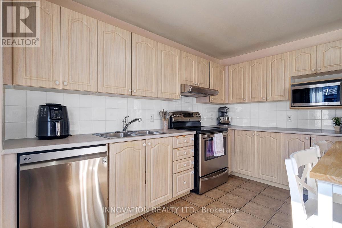 36 Mersey Drive, Ottawa, Ontario  K2K 3A7 - Photo 20 - X12094668