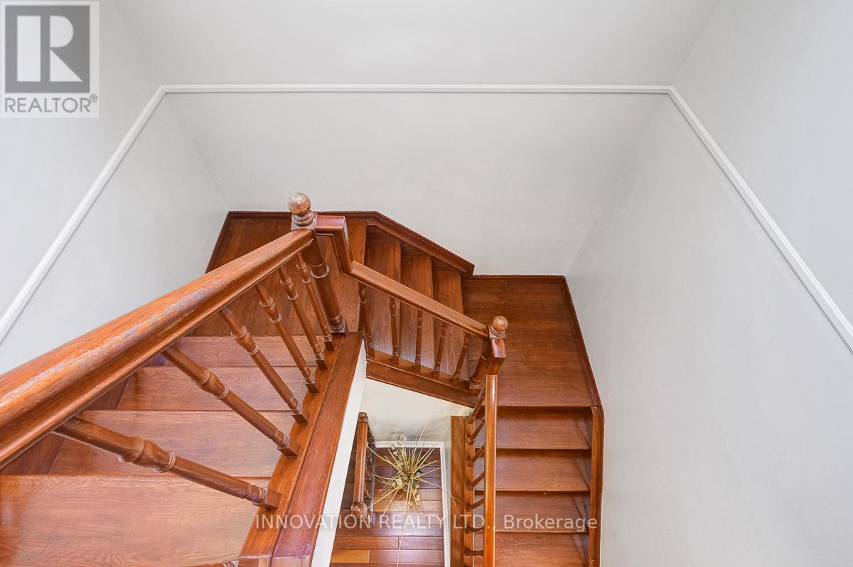 36 Mersey Drive, Ottawa, Ontario  K2K 3A7 - Photo 22 - X12094668