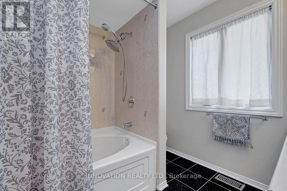 36 Mersey Drive, Ottawa, Ontario  K2K 3A7 - Photo 27 - X12094668