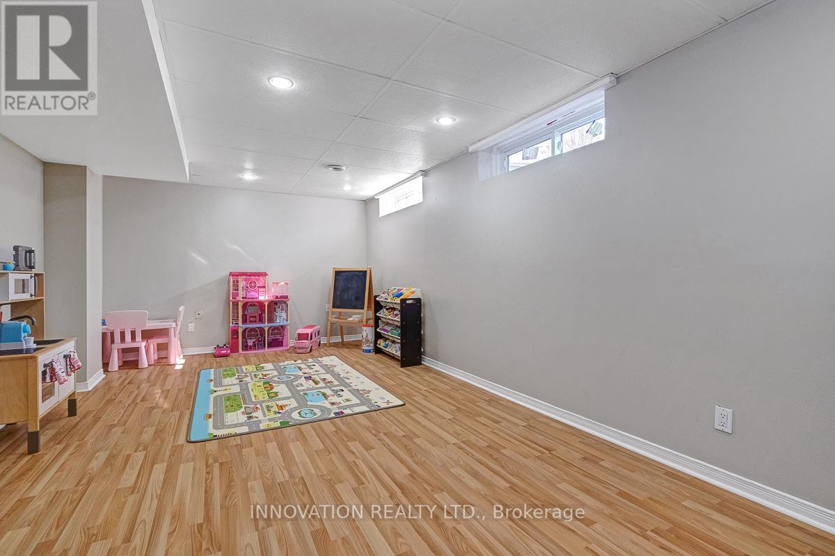 36 Mersey Drive, Ottawa, Ontario  K2K 3A7 - Photo 31 - X12094668