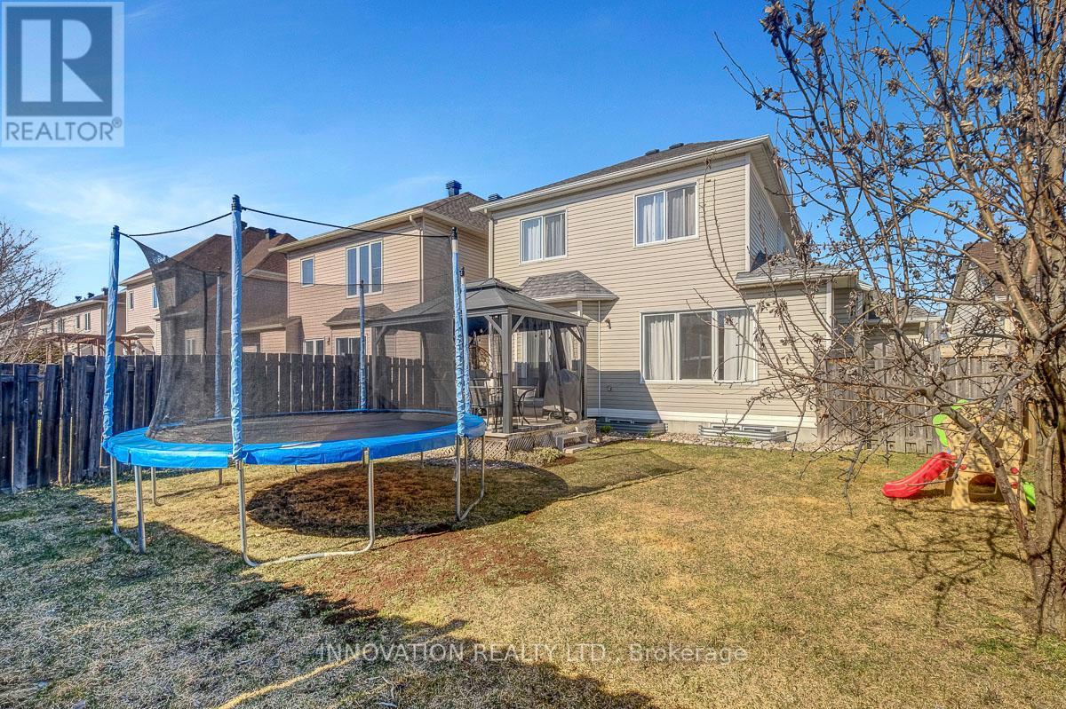 36 Mersey Drive, Ottawa, Ontario  K2K 3A7 - Photo 39 - X12094668