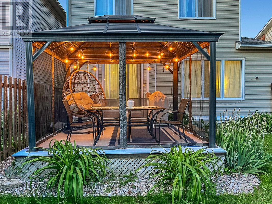 36 Mersey Drive, Ottawa, Ontario  K2K 3A7 - Photo 43 - X12094668