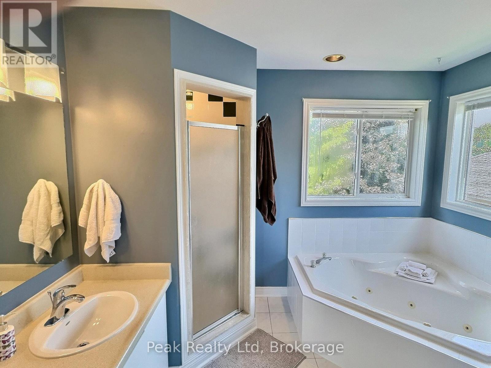 7 Hunt Street, North Dumfries, Ontario  N0B 1E0 - Photo 14 - X12094682