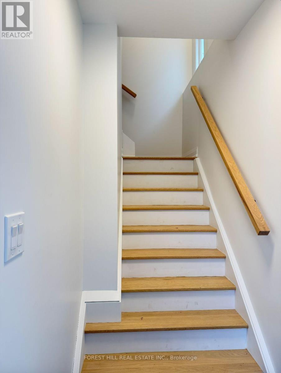Suite B(2nd Floor) - 12 Franklin Avenue, Toronto, Ontario  M2N 1B6 - Photo 2 - C12094627