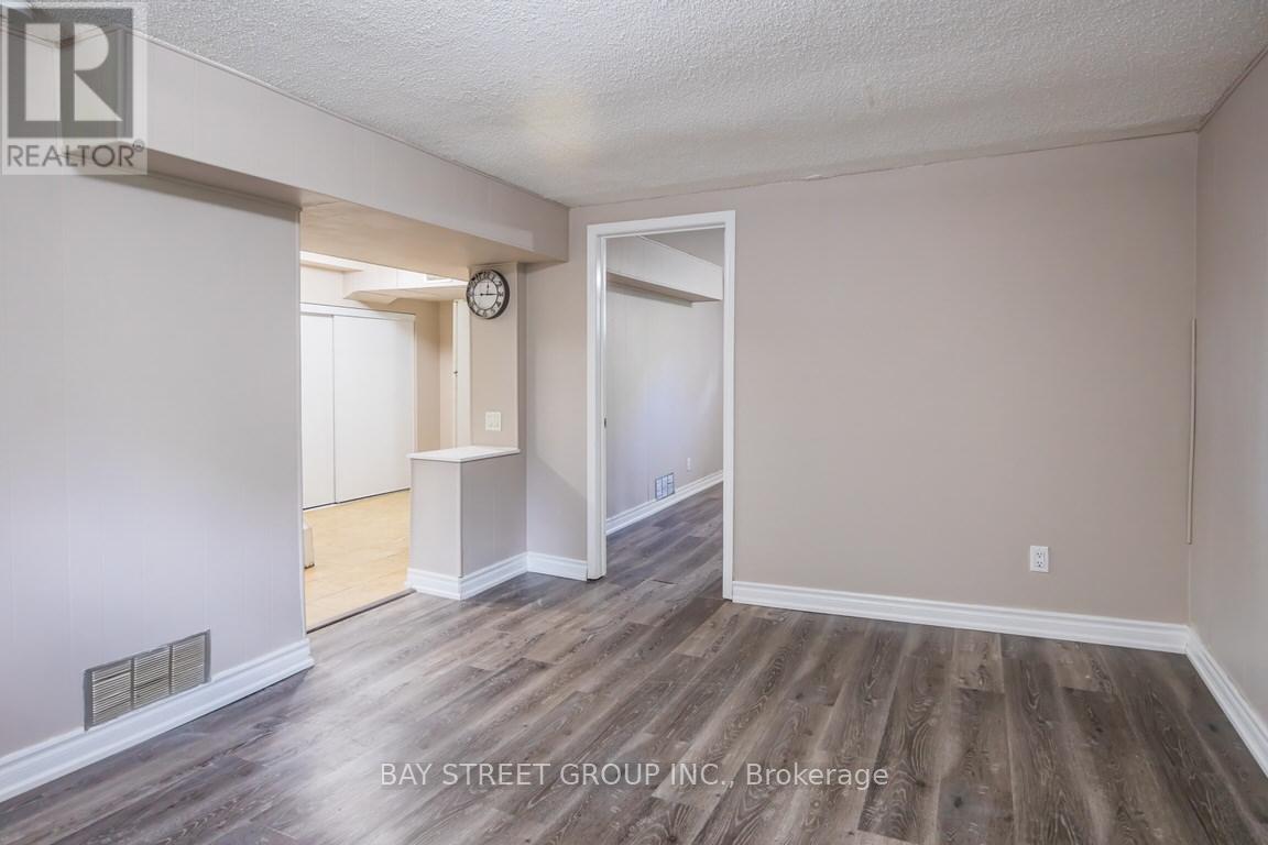 12 Craigmore Crescent, Toronto, Ontario  M2N 2Y3 - Photo 38 - C12094650