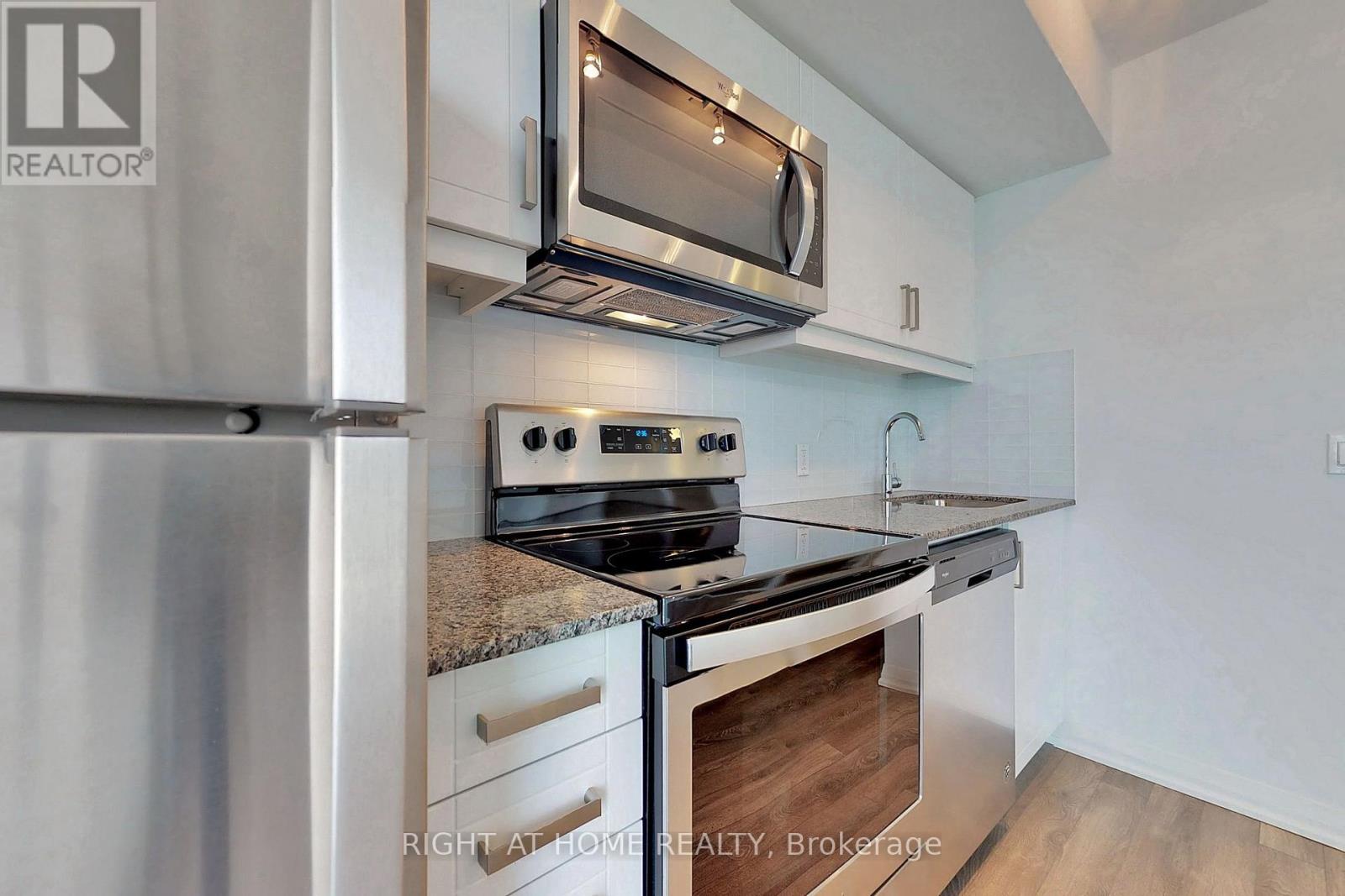 507 - 30 Meadowglen Place, Toronto, Ontario  M1G 0A6 - Photo 6 - E12094652